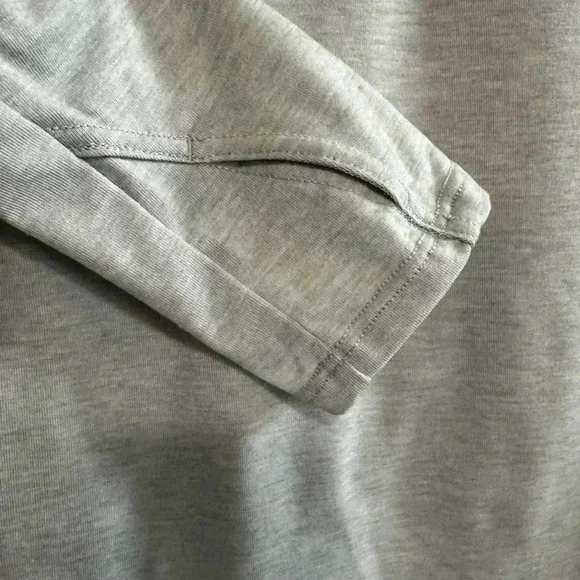 Athleta Essence Twist Top Light Green - Size Small - Picture 5 of 8